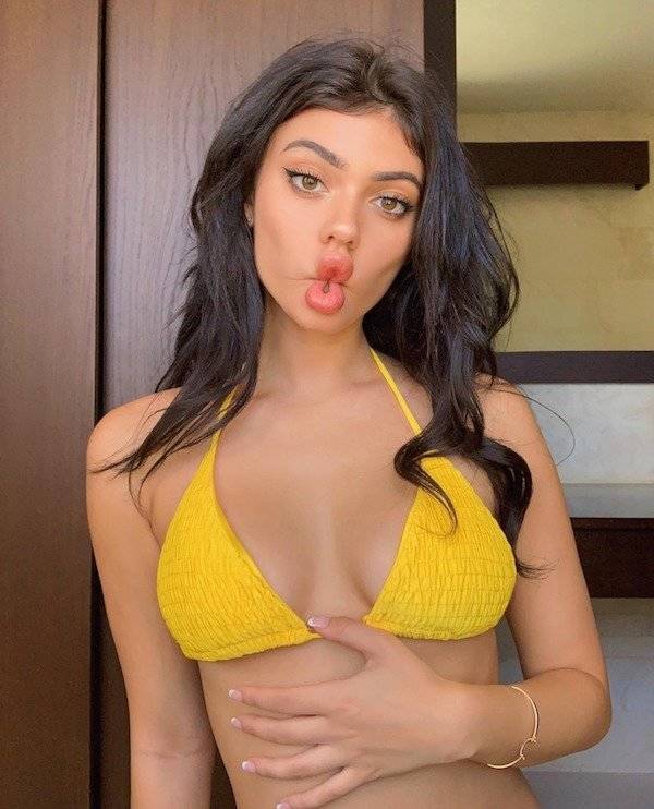 Goofy Hotties Are The Best!