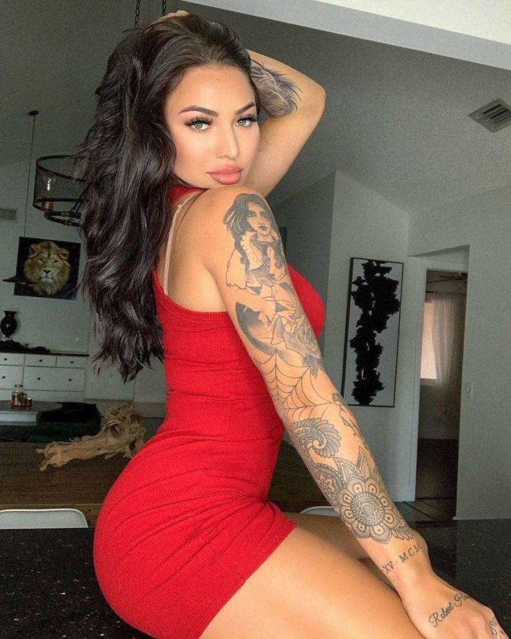 Bring In All The Sexy Tattoos!