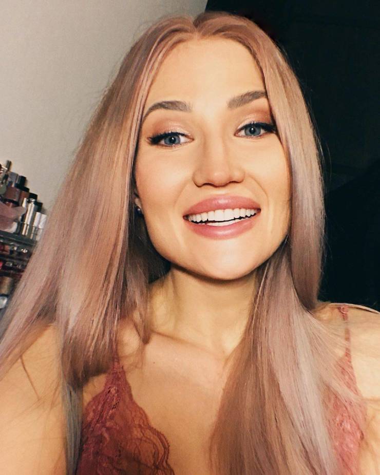 Brutal Beauties Of MMA