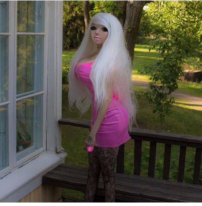 Woah, Chill With That Photoshop!