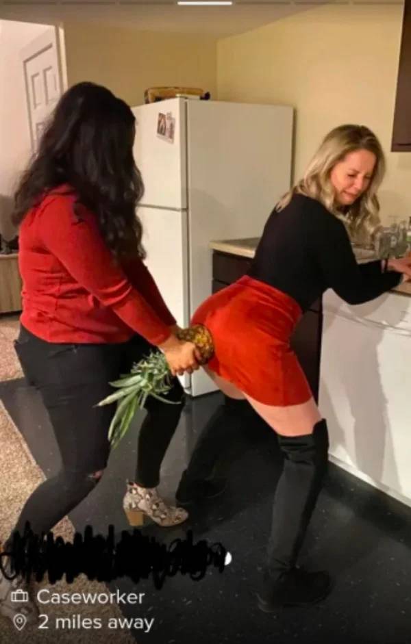 “Tinder” Has Never Heard About Shame…