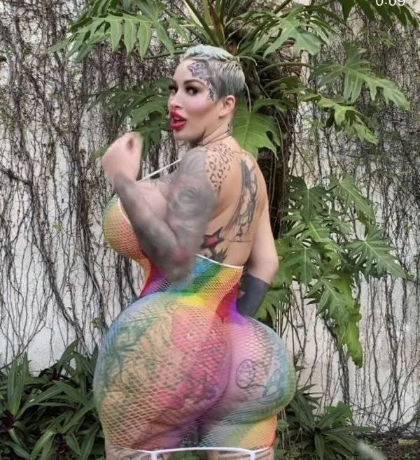 Plastic Surgery Is DEFINITELY Not For Everyone…