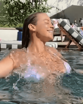 Hot Girls Are Here For You!