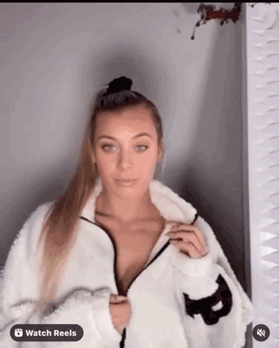 hot girls are here for you 40 gifs 2.html - 1 HD GIF | Premium Gallery 2021