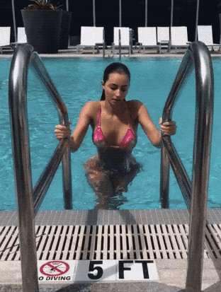 hot girls are here for you 42 gifs 8.html - 1 HD GIF | Premium Gallery 2021