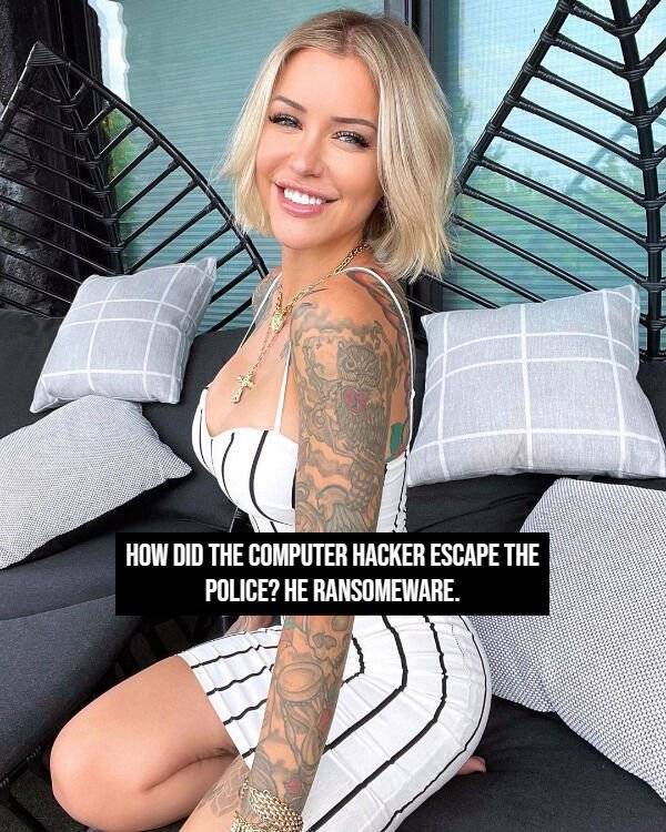 These Girls Are Hot’n’Funny!