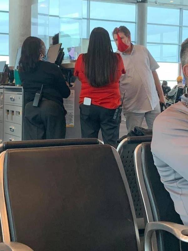 Dirty Minds, It’s Showtime!