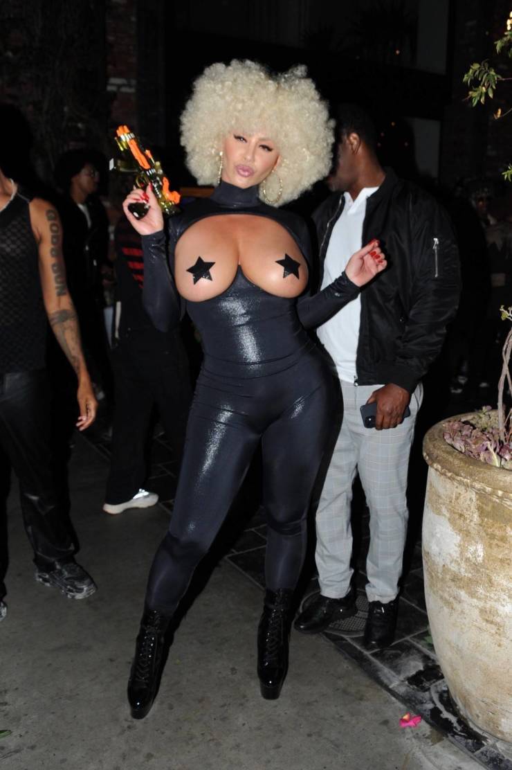 Amber Rose In A Sexy Outfit