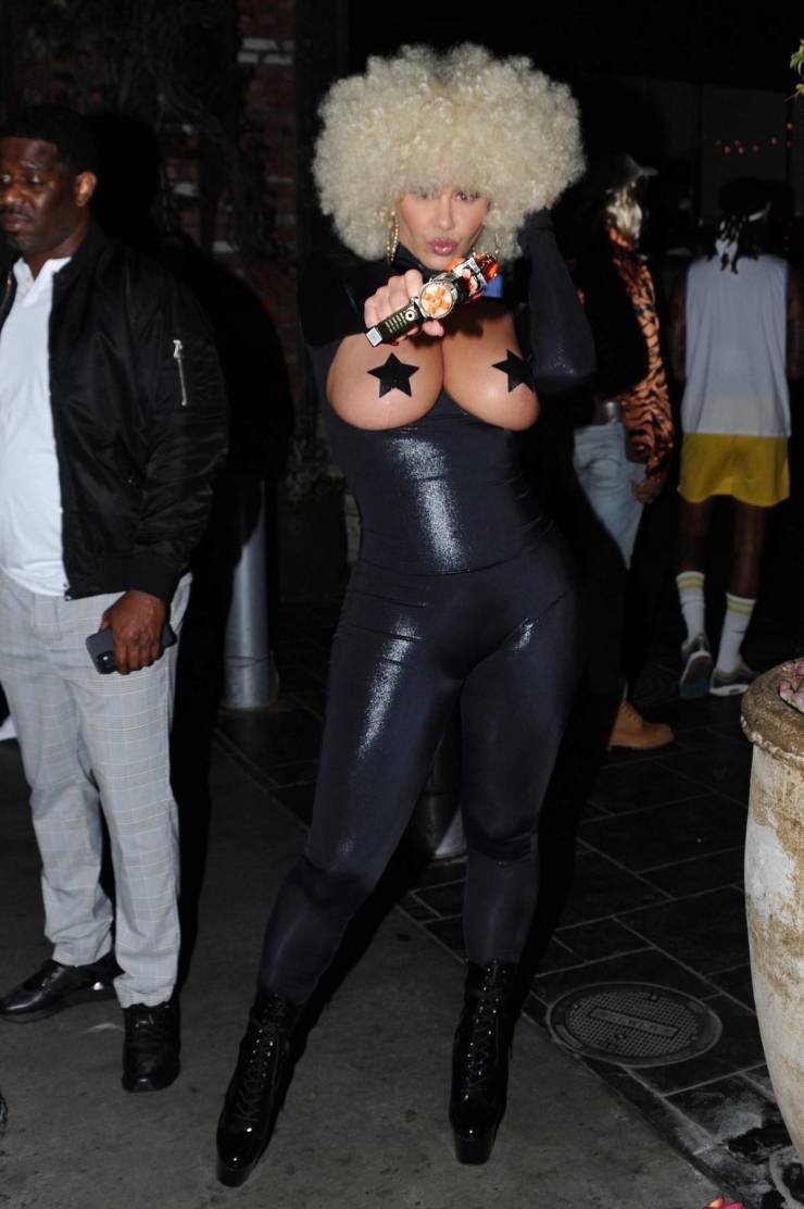 Amber Rose In A Sexy Outfit