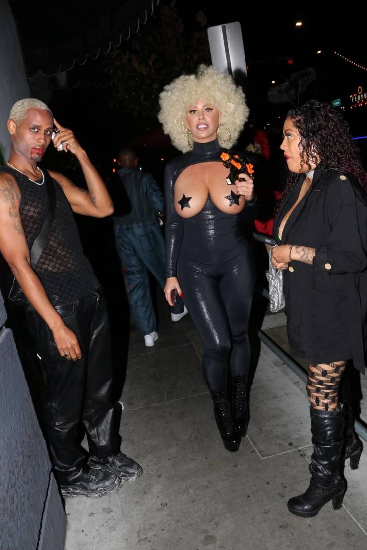 Amber Rose In A Sexy Outfit