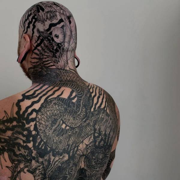 Freaks Who Keep Destroying Their Own Bodies