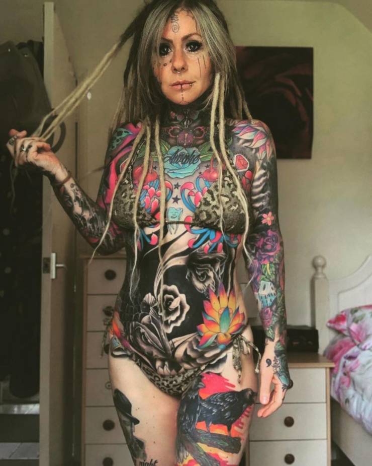 Freaks Who Keep Destroying Their Own Bodies