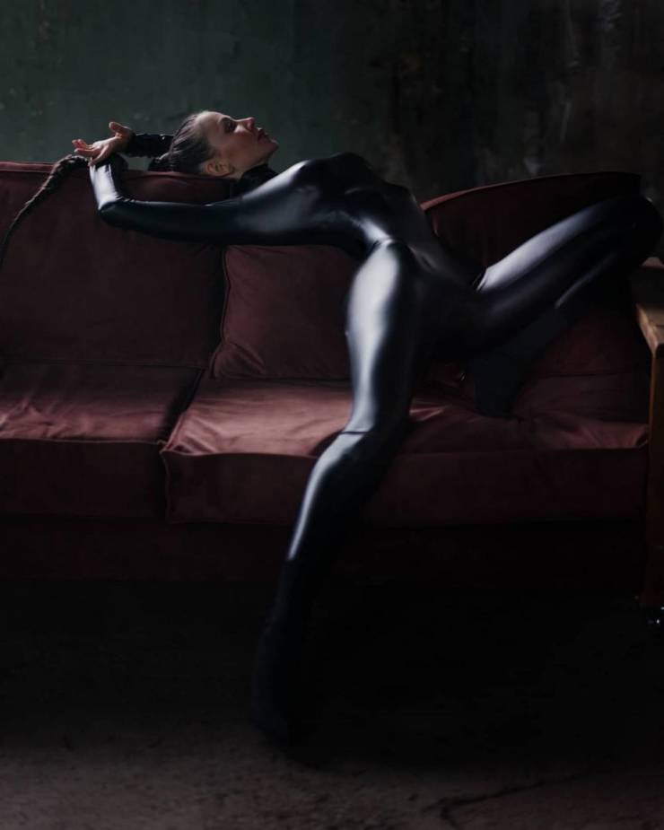 Prepare To Be Seduced By Latex And Leather!