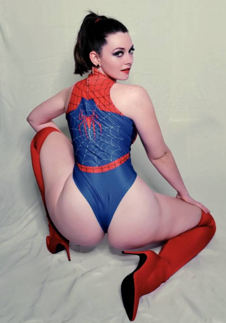 These Are Some Hot Spider-Girls!