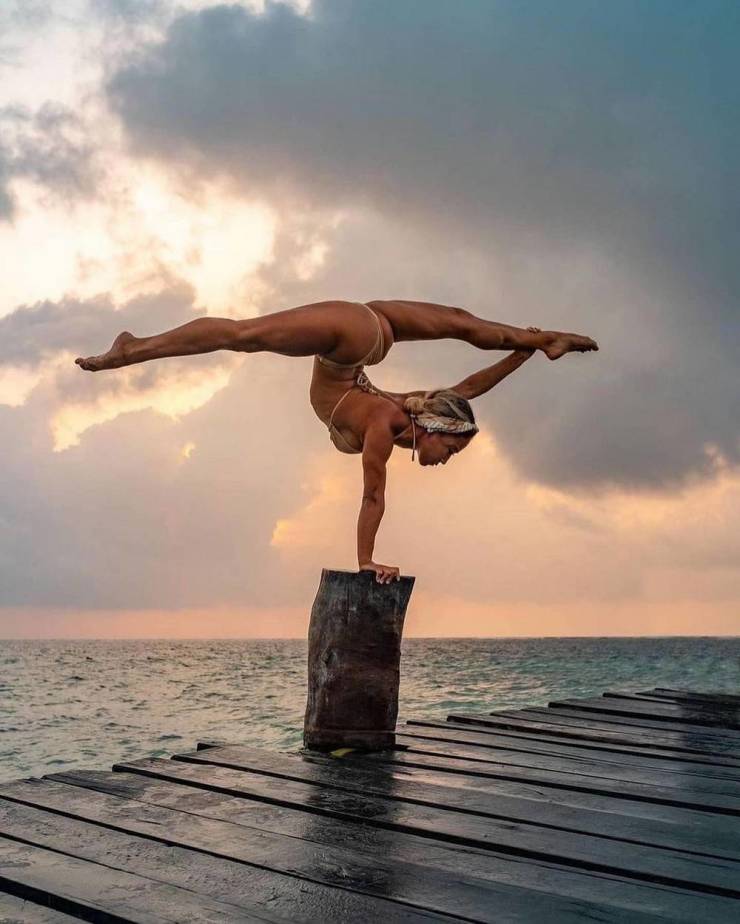 These Girls Are Pretty Flexible!