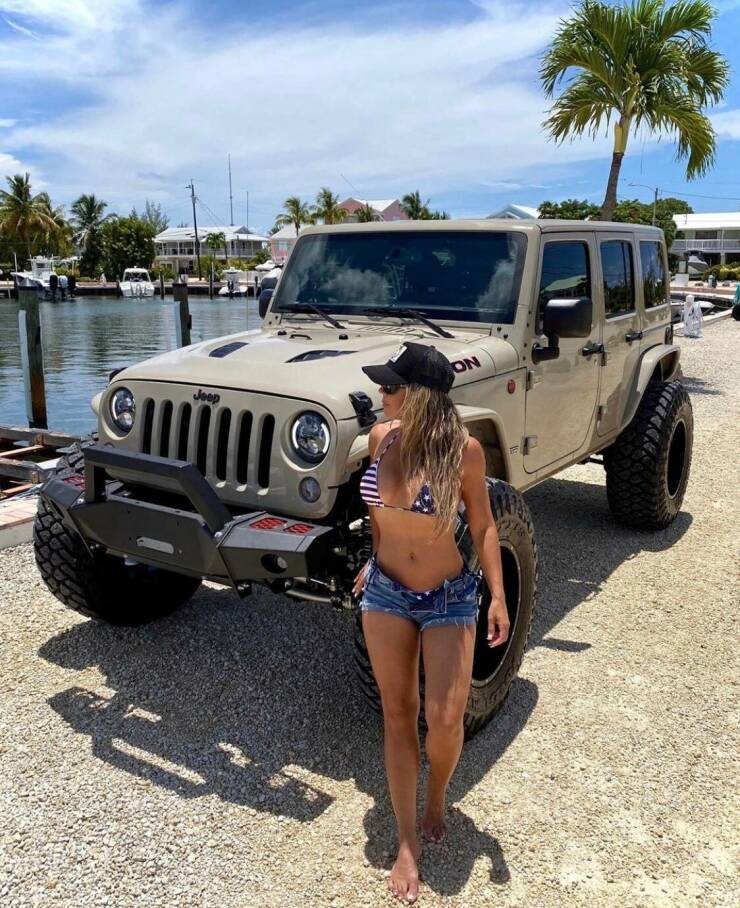 Hot Girls And Big Cars