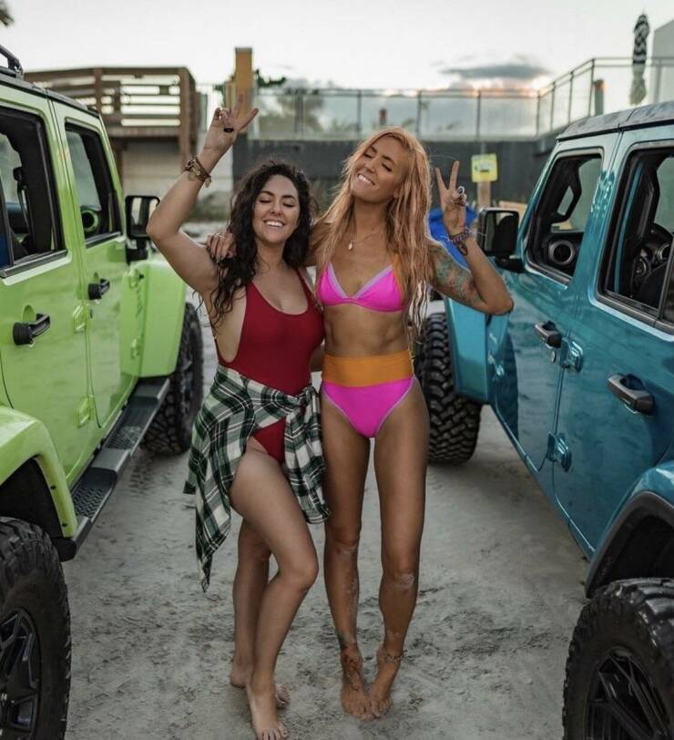 Hot Girls And Big Cars