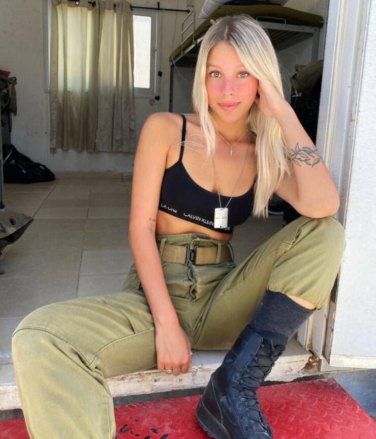 Israeli Army Girls With And Without Their Uniforms