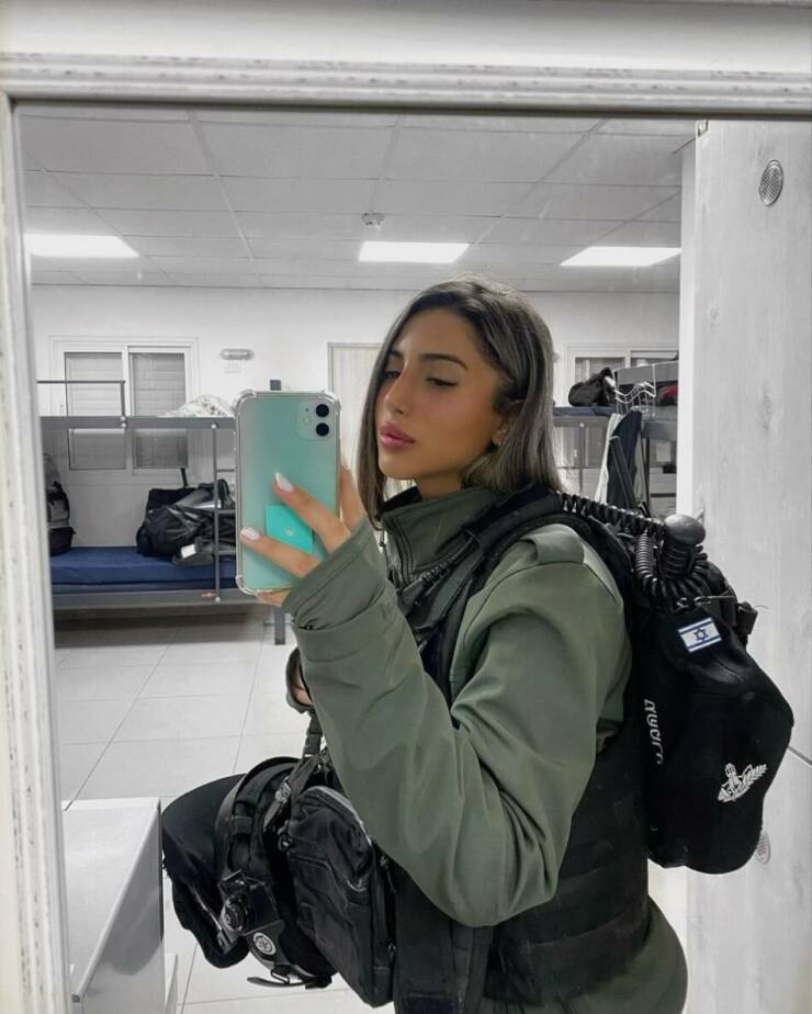 Israeli Army Girls With And Without Their Uniforms