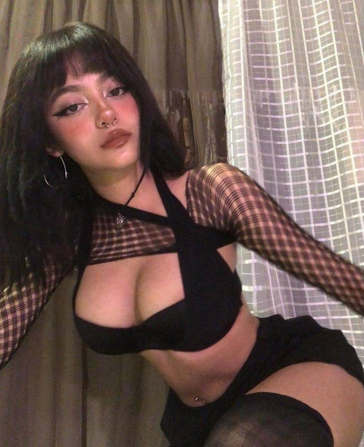 fishnets and mesh are coming your way 48 pics 2.html - 48 HD Photos | Premium Gallery 2022