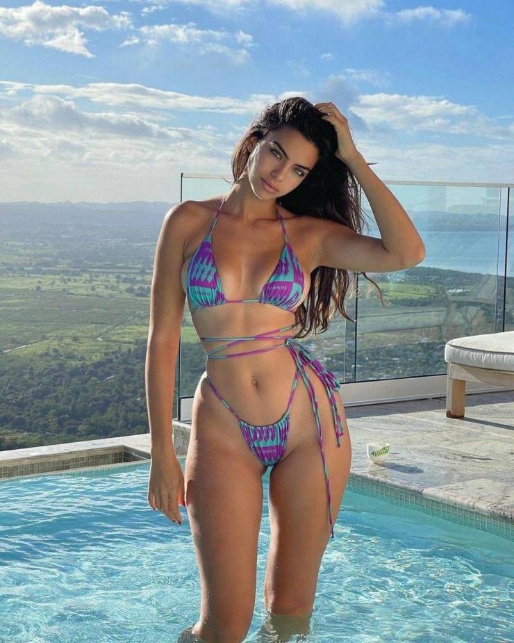 bikini girls dont leave us 51 pics 12.html - 51 HD Photos | Premium Gallery 2022