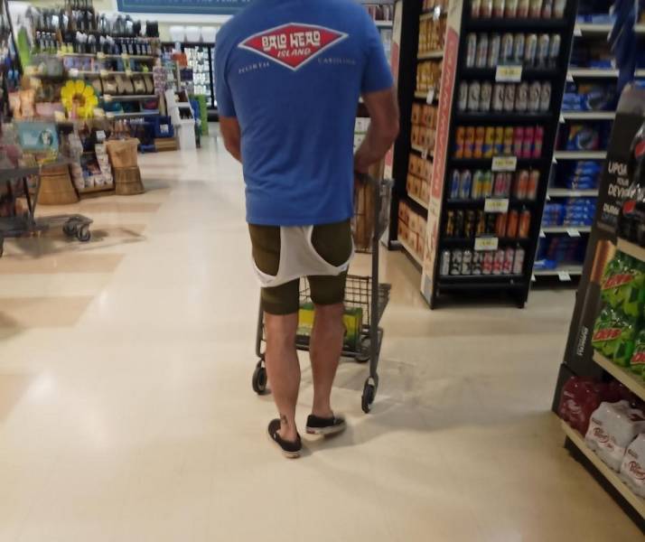 “Walmart” Is A Wild Place…