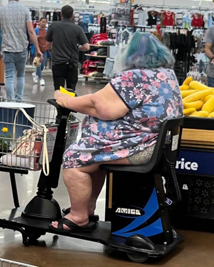 “Walmart” Is A Wild Place…