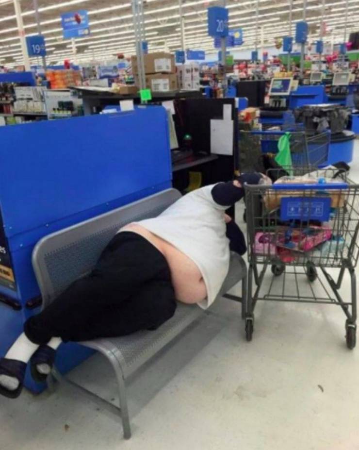 “Walmart” Is A Wild Place…