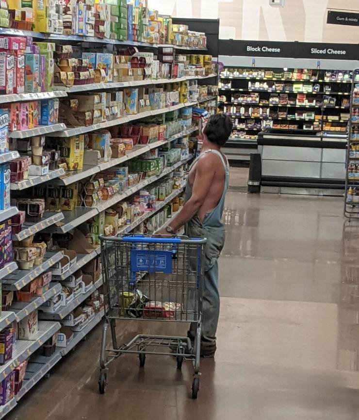 walmart is a wild place 44 pics 15.html - 44 HD Photos | Premium Gallery 2022