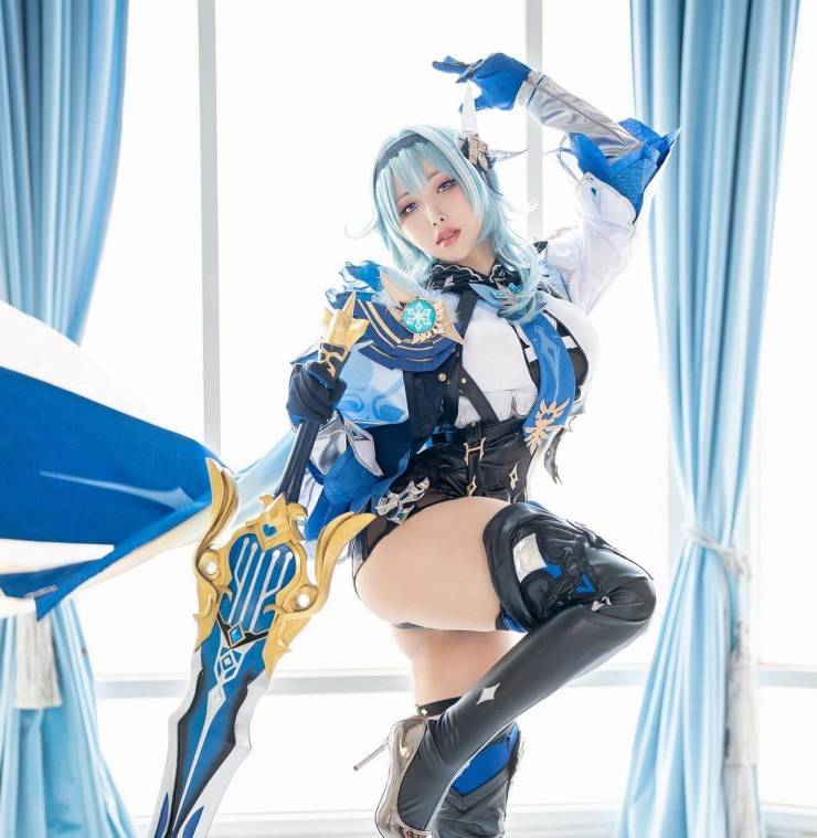 Wanna See Some Sexy Cosplays?