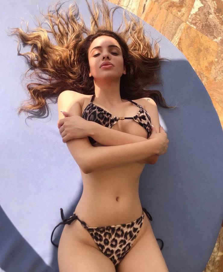 We Want To See Your Hands!