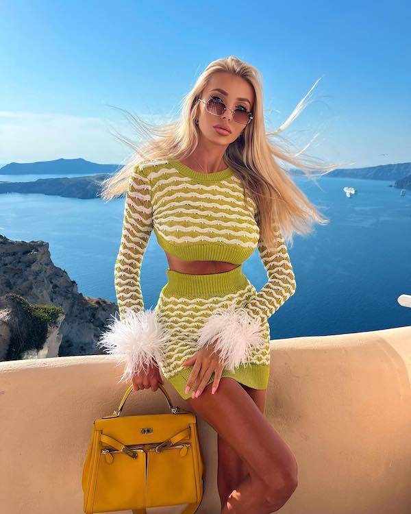 sweaters are back on the menu 51 pics 11.html - 51 HD Photos | Premium Gallery 2022