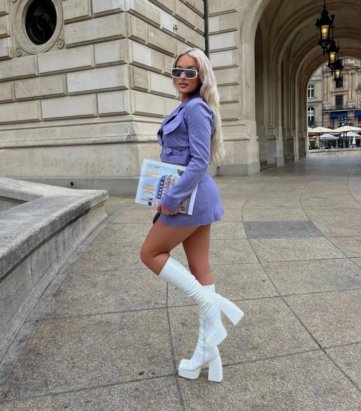 those legs are sooo long 47 pics 9.html - 47 HD Photos | Premium Gallery 2022