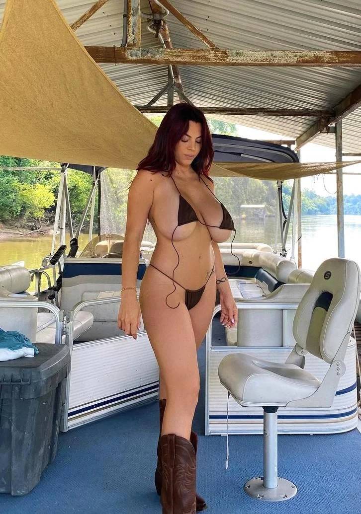 their tops are so strong 48 pics 16.html - 48 HD Photos | Premium Gallery 2022