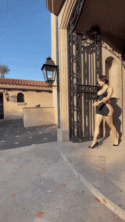 hot girls are here for you 42 gifs 2.html - 1 HD GIF | Premium Gallery 2022