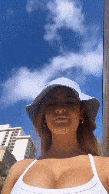 hot girls are here for you 42 gifs 2.html - 1 HD GIF | Premium Gallery 2022