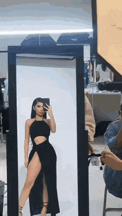 their legs are soo long 52 gifs 2.html - 1 HD GIF | Premium Gallery 2022