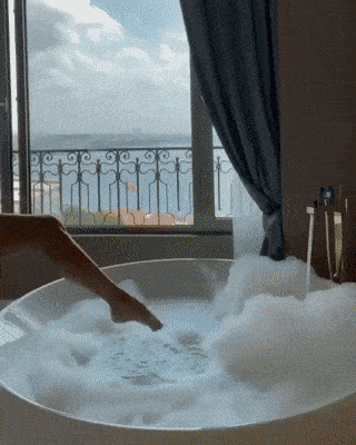 their legs are soo long 52 gifs 2.html - 1 HD GIF | Premium Gallery 2022