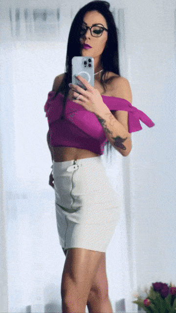 their legs are soo long 52 gifs 2.html - 1 HD GIF | Premium Gallery 2022