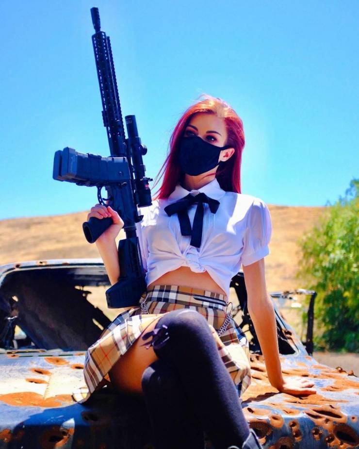 guns and girls a powerful combination 47 pics 17.html - 47 HD Photos | Premium Gallery 2023