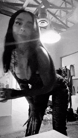 girls love having fun 42 gifs 1.html - 1 HD GIF | Premium Gallery 2023