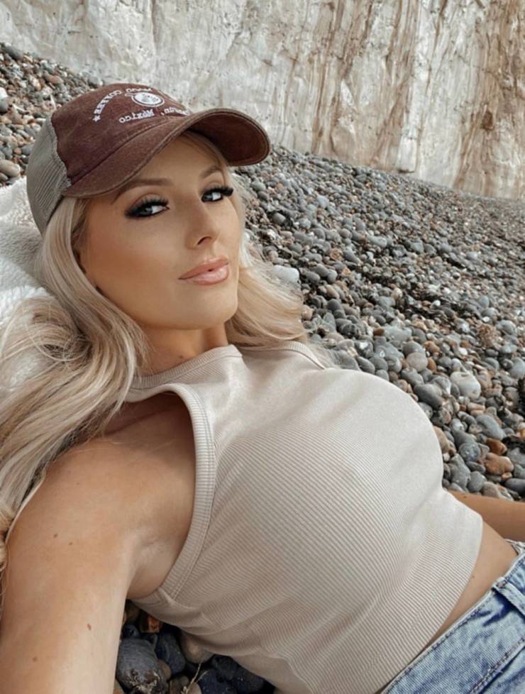 no bras anymore 47 pics 20.html - 47 HD Photos | Premium Gallery 2023