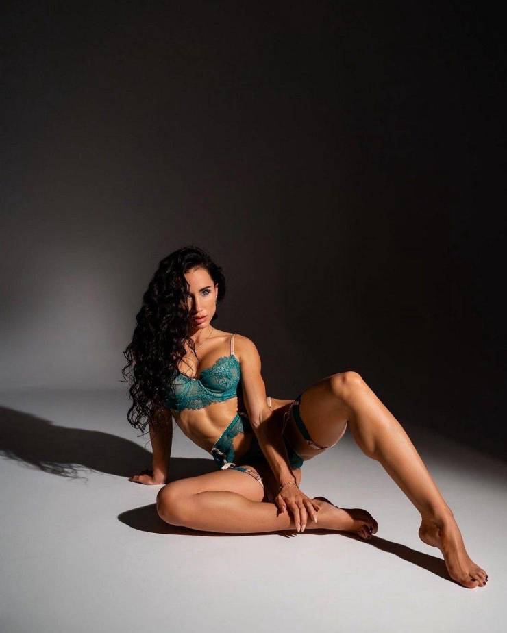 Girls In Sexy Lingerie