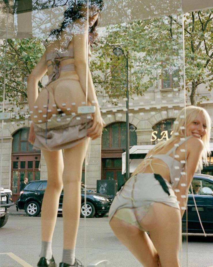 girls having fun 56 pics 4.html - 56 HD Photos | Premium Gallery 2023