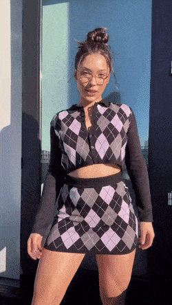 girls having some fun 46 gifs 6.html - 1 HD GIF | Premium Gallery 2023