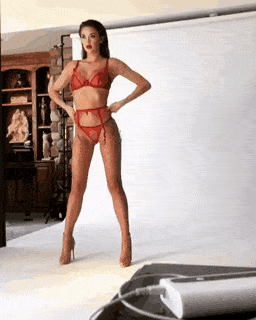 ohthose legs 45 gifs 8.html - 1 HD GIF | Premium Gallery 2023