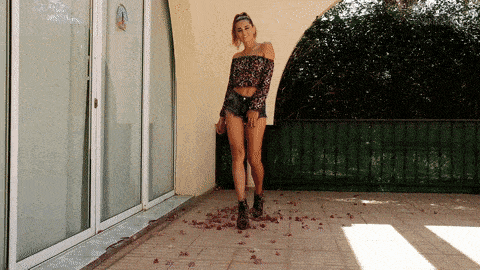 ohthose legs 45 gifs 8.html - 1 HD GIF | Premium Gallery 2023