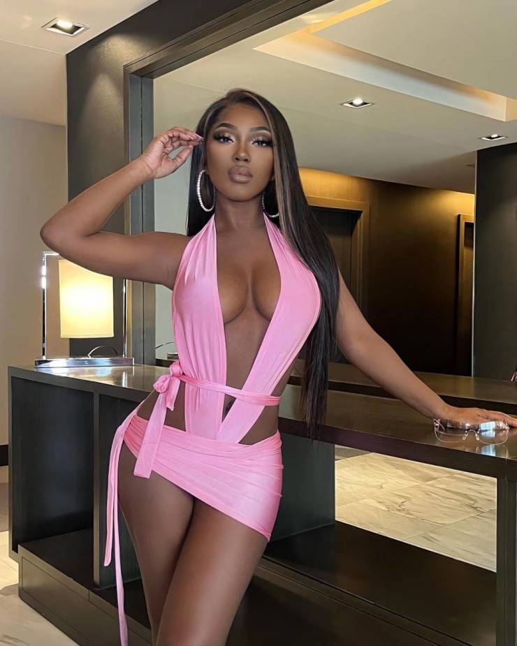 so hot in that dress 50 pics 7.html - 50 HD Photos | Premium Gallery 2023