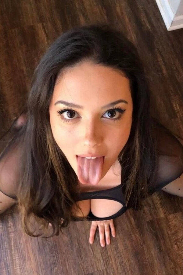 just some playful tongues 39 pics 14.html - 39 HD Photos | Premium Gallery 2023