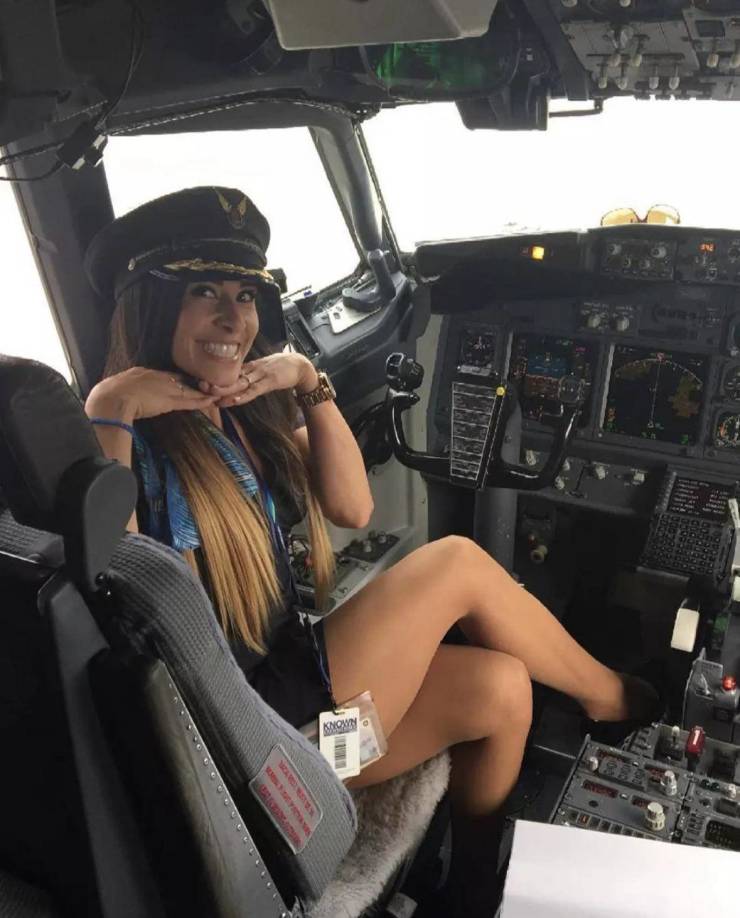flight attendants share their sexy pics 28 pics 7 gifs 2.html - 28 HD GIF | Premium Gallery 2023